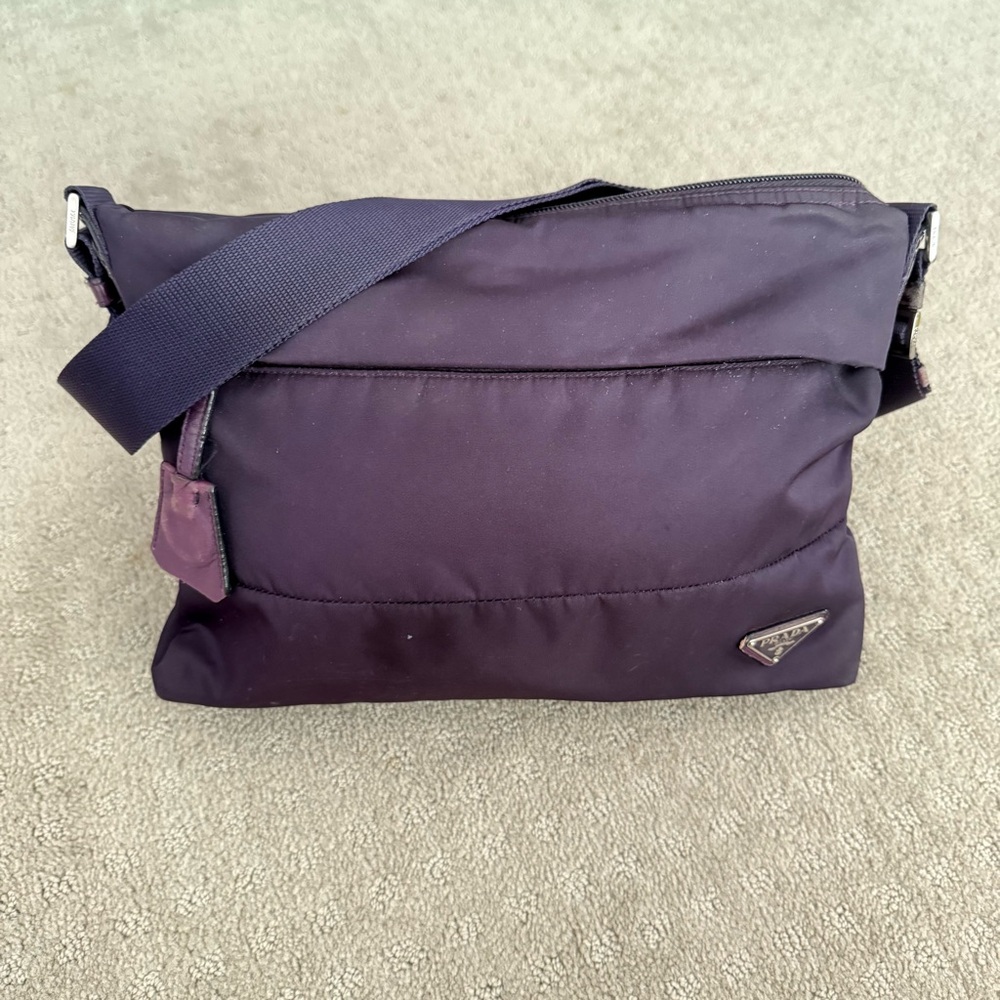 💯 Authentic Prada Dark Purple Nylon Crossbody Bag - Picture 2 of 8